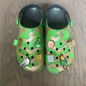 Minecraft crocs new without tags! Mens size 10/12